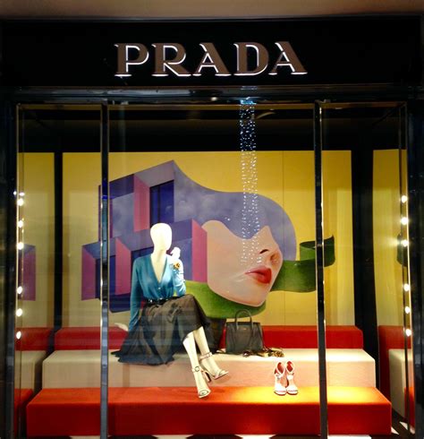 prada window display